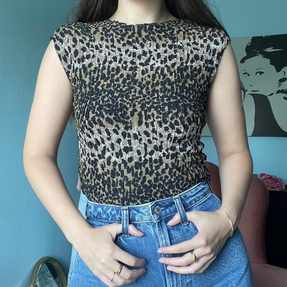 the cutest cheetah print tank top